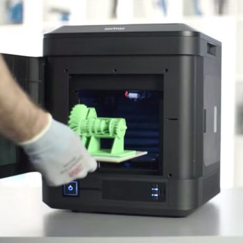 Фотография 3D принтера Zortrax Inventure (4)